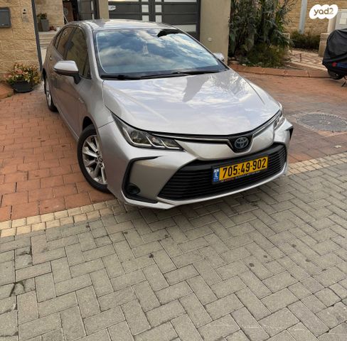 מודעת רכב טויוטה קורולה