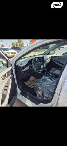 יונדאי איוניק