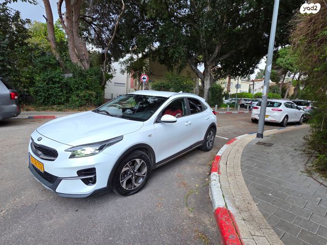 מודעת רכב קיה XCeed