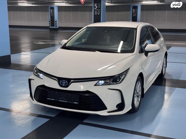 טויוטה קורולה