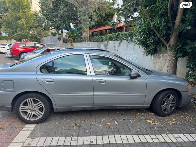 וולוו S60