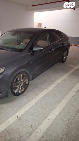 יונדאי איוניק