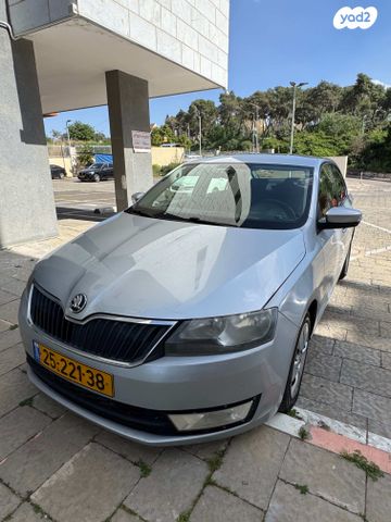 סקודה ראפיד