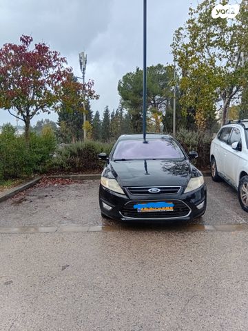 פורד מונדאו