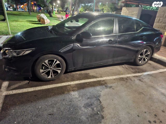 ניסאן סנטרה