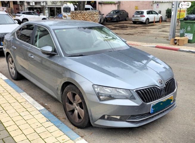 מודעת רכב סקודה סופרב