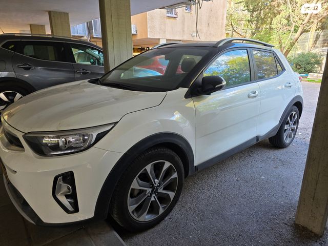 מודעת רכב קיה סטוניק