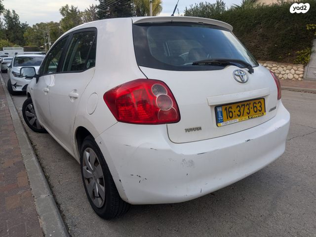 מודעת רכב טויוטה אוריס