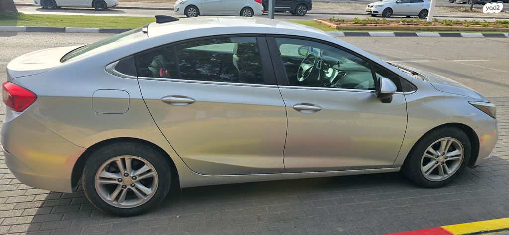 מודעת רכב שברולט קרוז