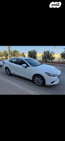 מודעת רכב מאזדה 3