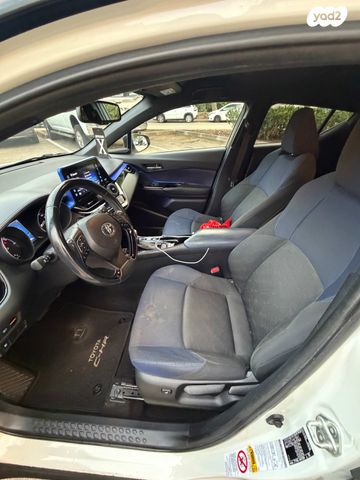 טויוטה C-HR