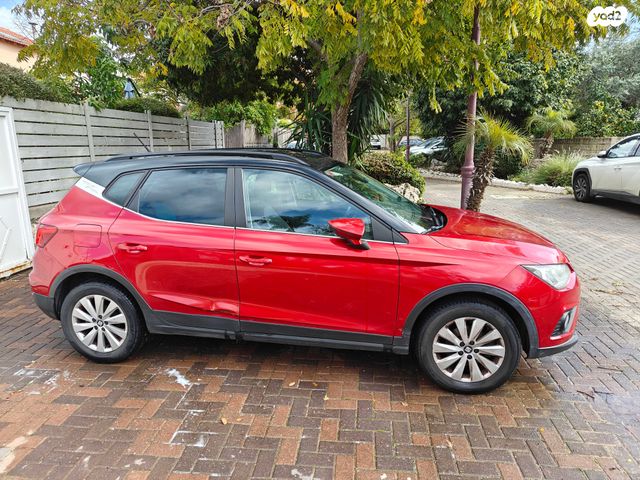 מודעת רכב סיאט ארונה