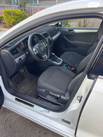 פולקסווגן ג'טה 