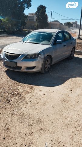 מודעת רכב מאזדה 3