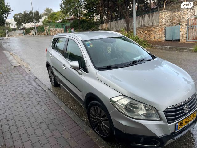 מודעת רכב סוזוקי קרוסאובר