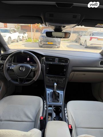 פולקסווגן גולף