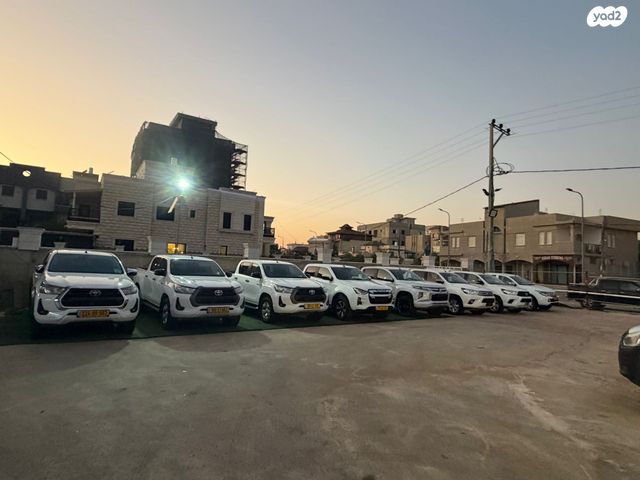 איסוזו די-מקס