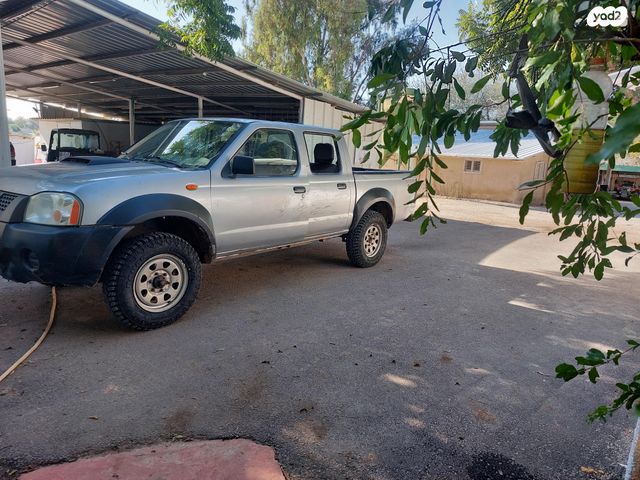 מודעת רכב ניסאן ווינר