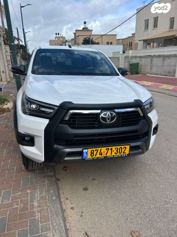 טויוטה היילקס