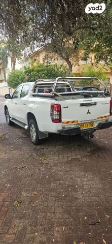 מיצובישי טרייטון / L200