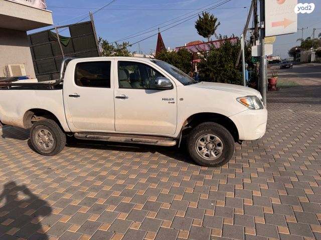 טויוטה היילקס