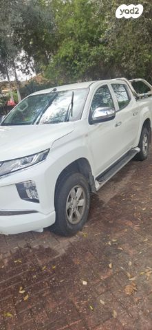 מיצובישי טרייטון / L200