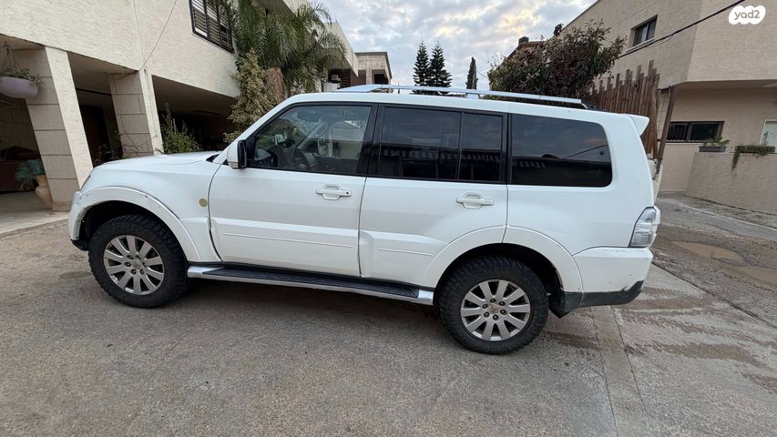 מיצובישי פג'רו