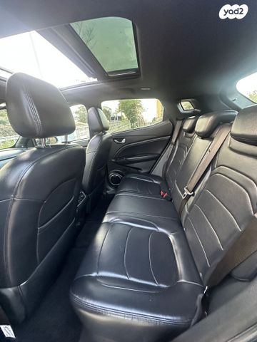 מודעת רכב סרס EV-3 2