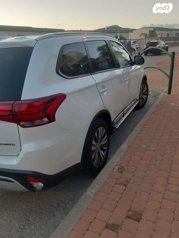 מודעת רכב מיצובישי אאוטלנדר