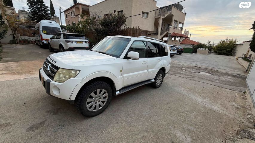 מיצובישי פג'רו