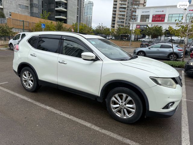 ניסאן אקס טרייל