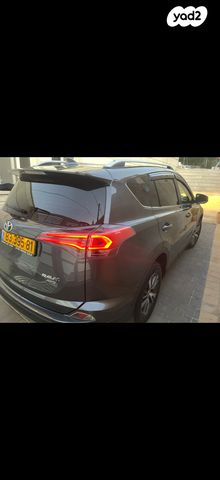 מודעת רכב טויוטה RAV4