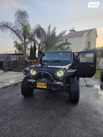 מודעת רכב ג'יפ רנגלר