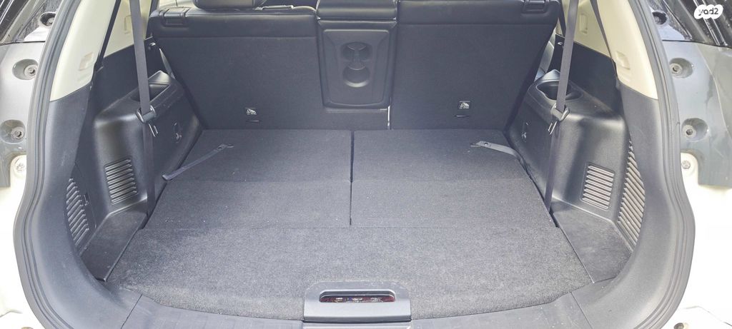 ניסאן אקס טרייל