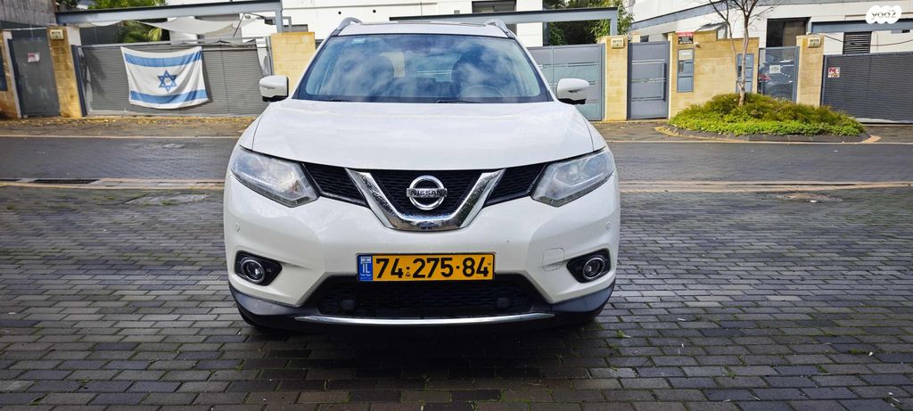 ניסאן אקס טרייל