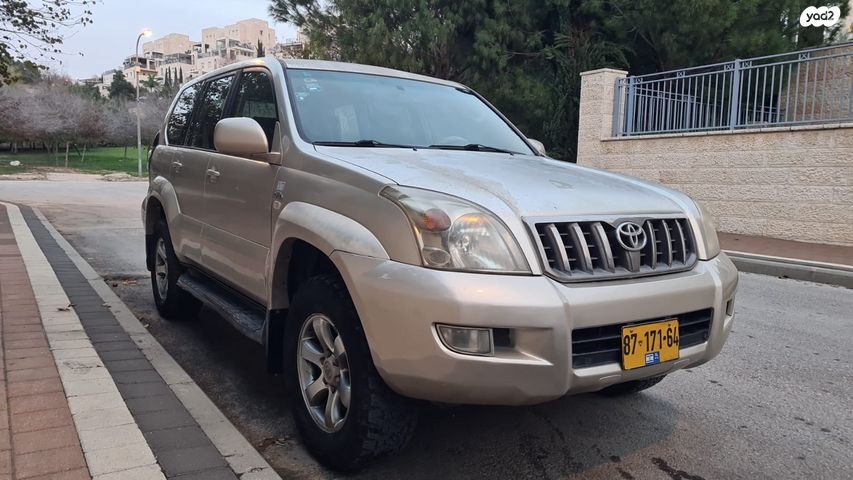 מודעת רכב טויוטה לנד קרוזר
