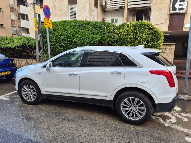 מודעת רכב קאדילק XT5