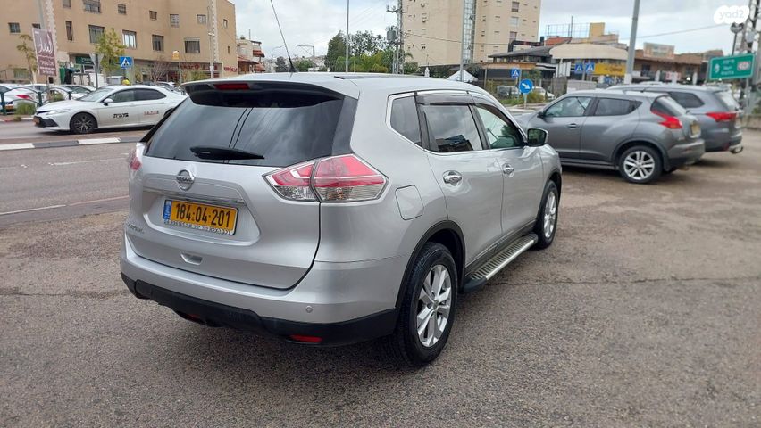 ניסאן אקס טרייל