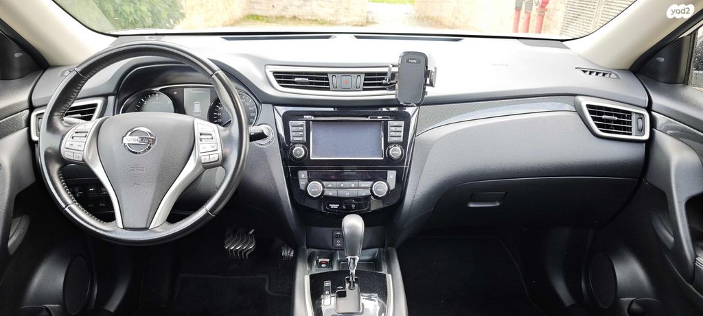 ניסאן אקס טרייל