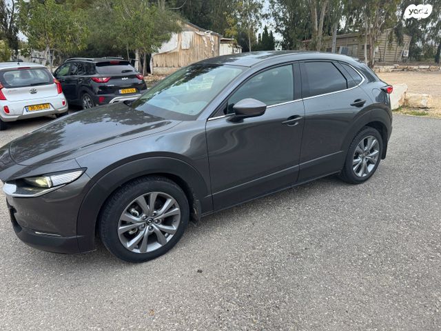 מאזדה CX-30