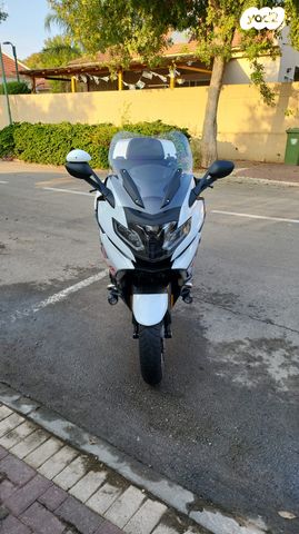 ב.מ.וו K1600GT