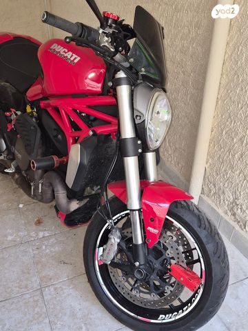 דוקאטי מונסטר 1200