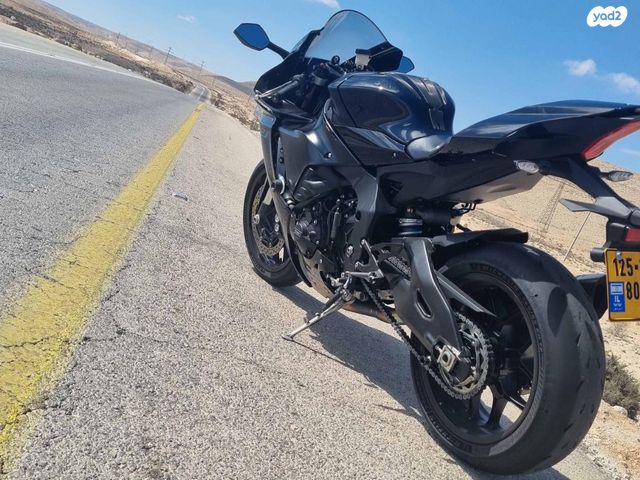 ימאהה YZF-R1
