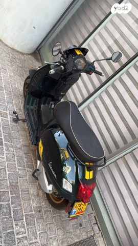 פיאג'ו Vespa gtv