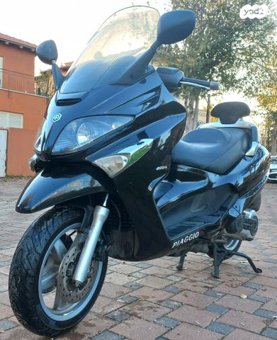 מודעת רכב פיאג'ו X-Evo 400