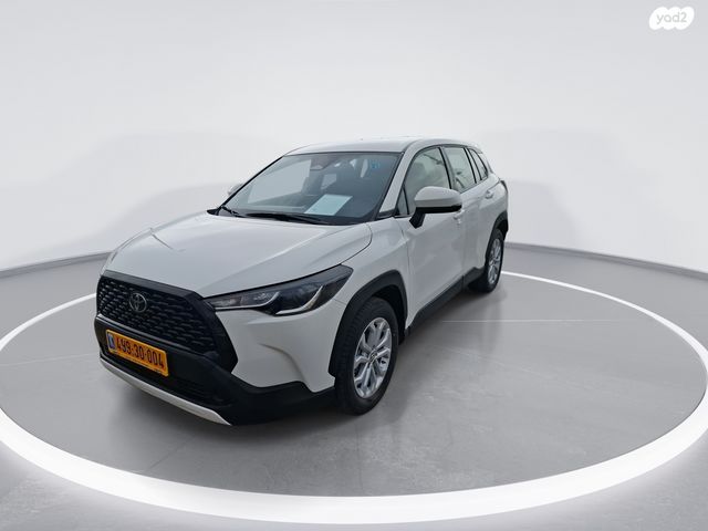 טויוטה קורולה קרוס