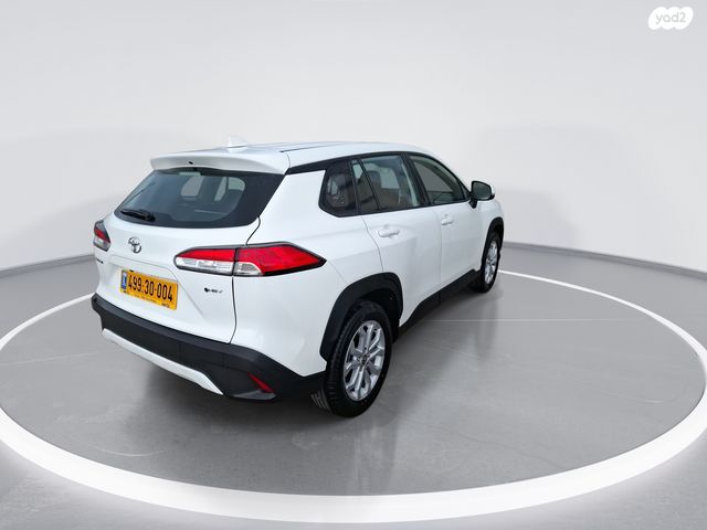 טויוטה קורולה קרוס