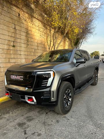 מודעת רכב ג'י.אם.סי סיירה EV  