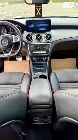 מרצדס-בנץ CLA