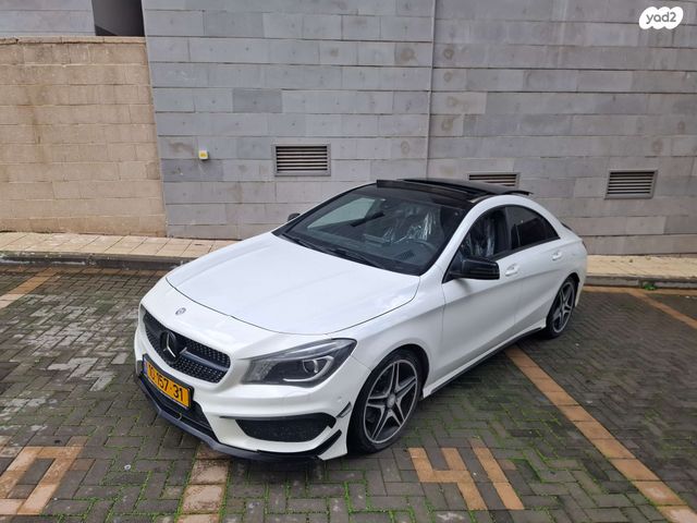 מודעת רכב מרצדס-בנץ CLA